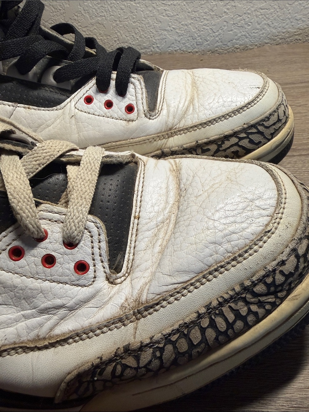 Jordan White and Black Leather Basketball Sneakers with Red Eyelets - Picture 4 of 6